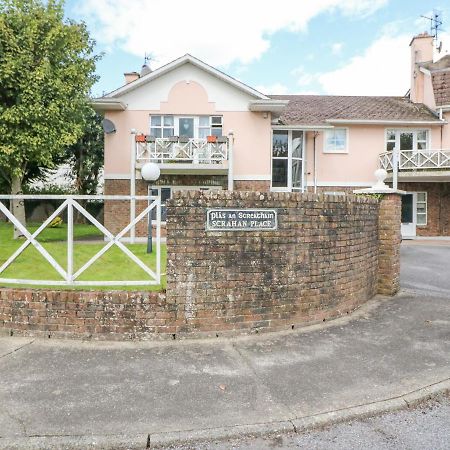 8 Scrahan Place Killarney Bagian luar foto
